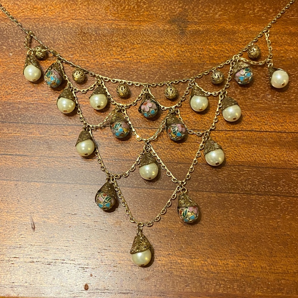 Necklace and bracelet cloisonné style set - gold tone